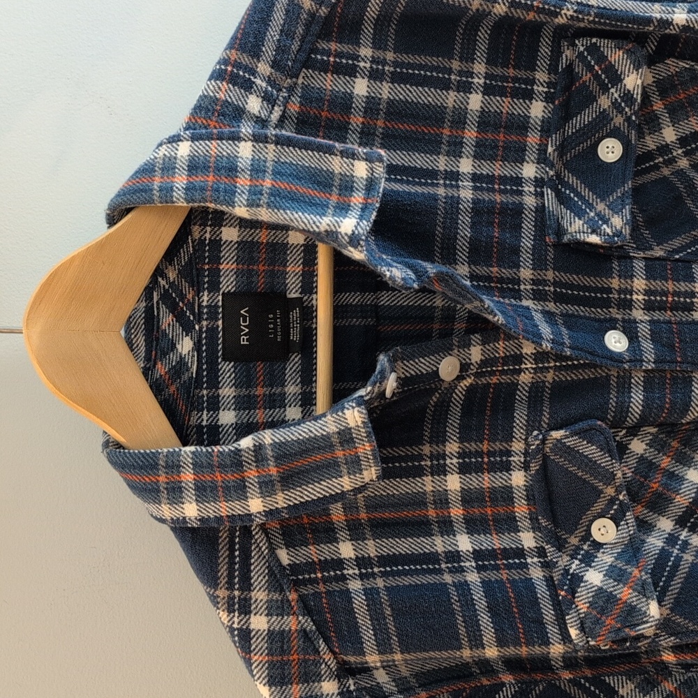 RVCA Men's Large Regular Fit Heavyweight Long Sleeve Button Down Style# M504VRAV